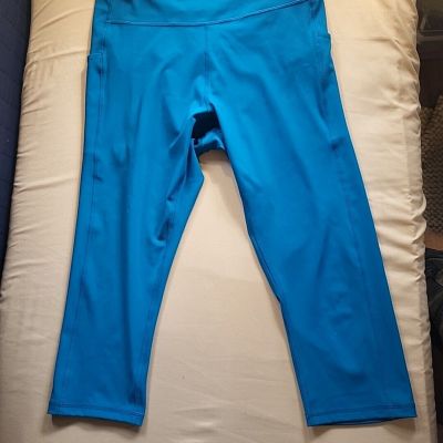 Tek Gear Women's Ultrastretch Size XL Capri High-rise Teal Leggings High NWT